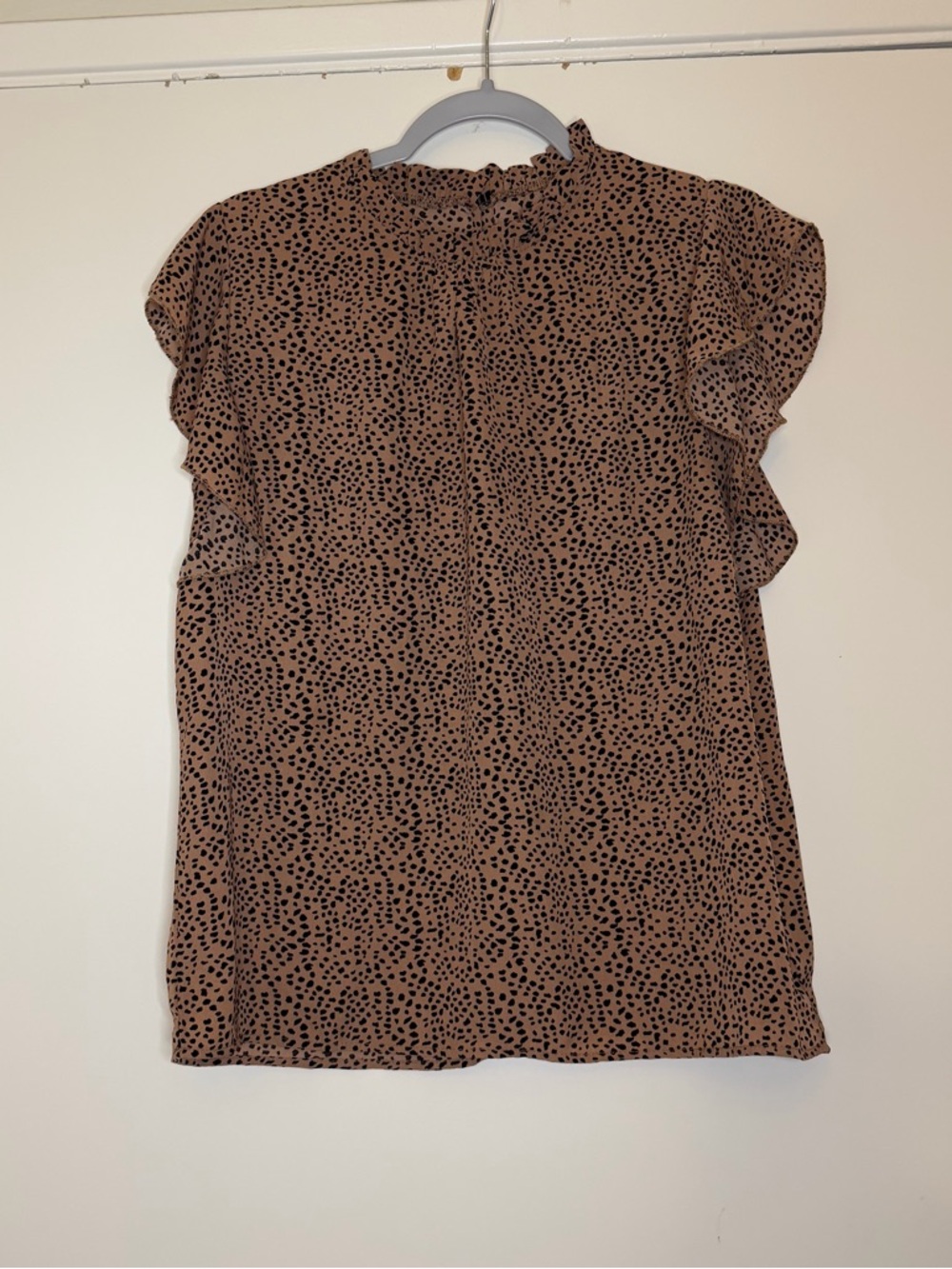 Brown Printed Flutter Sleeve Blouse size M